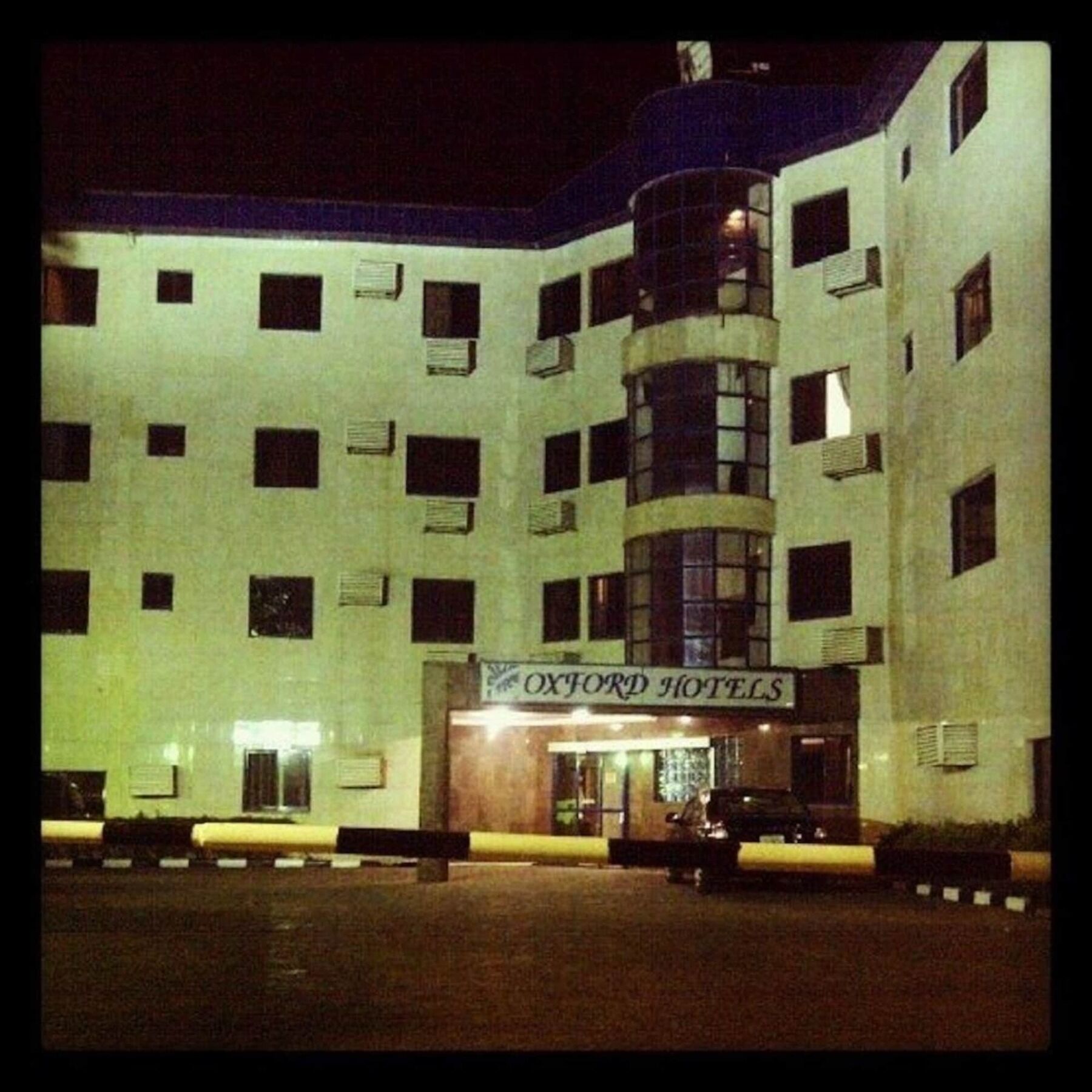 Oxford Hotel Abuja Eksteriør bilde